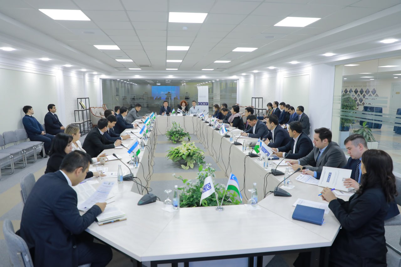 Медиасаводхонлик бўйича Олий Мажлис Қонунчилик палатаси Девонининг ходимлари учун ўқув курс